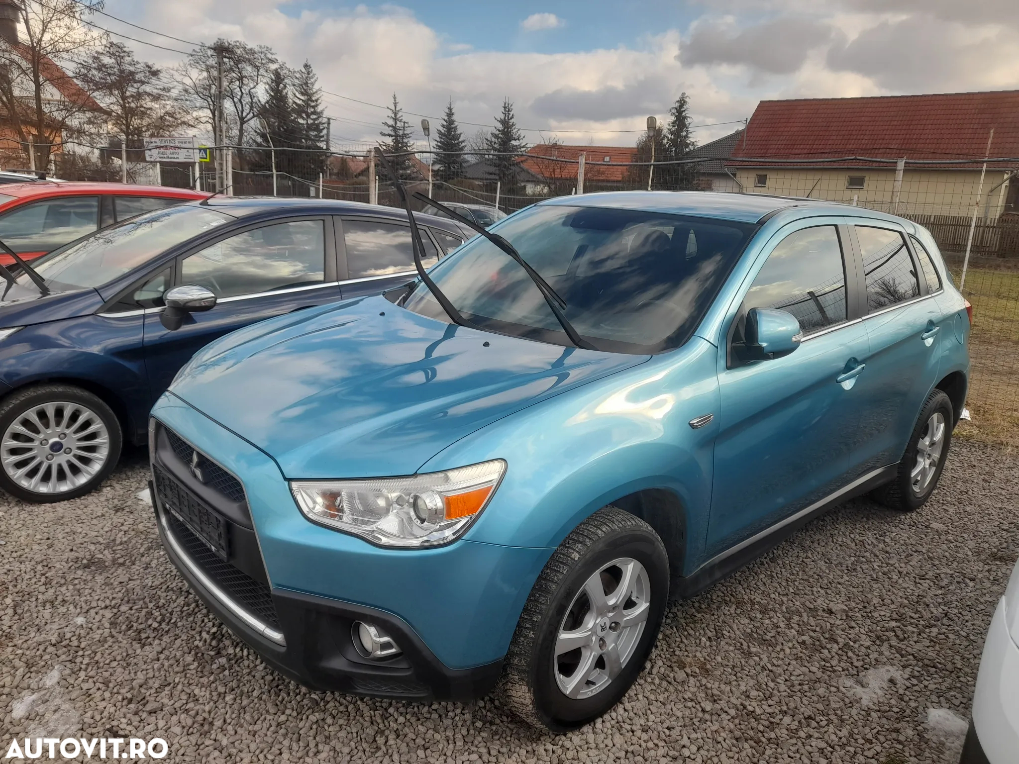 Mitsubishi ASX 1.8 DI-D 2WD Intense - 3