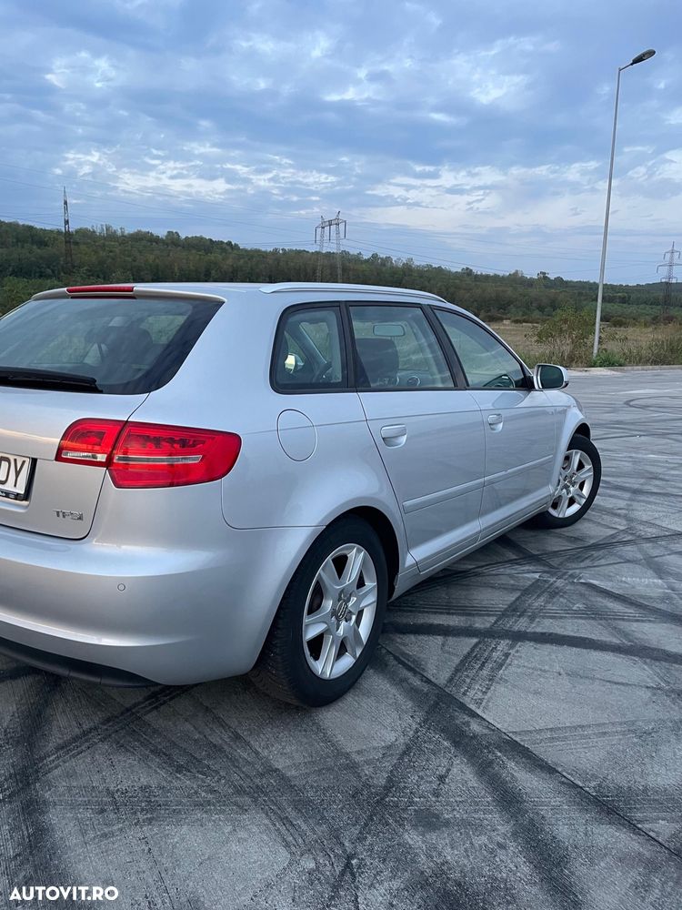 Audi A3 1.2 TFSI Sportback Attraction - 12