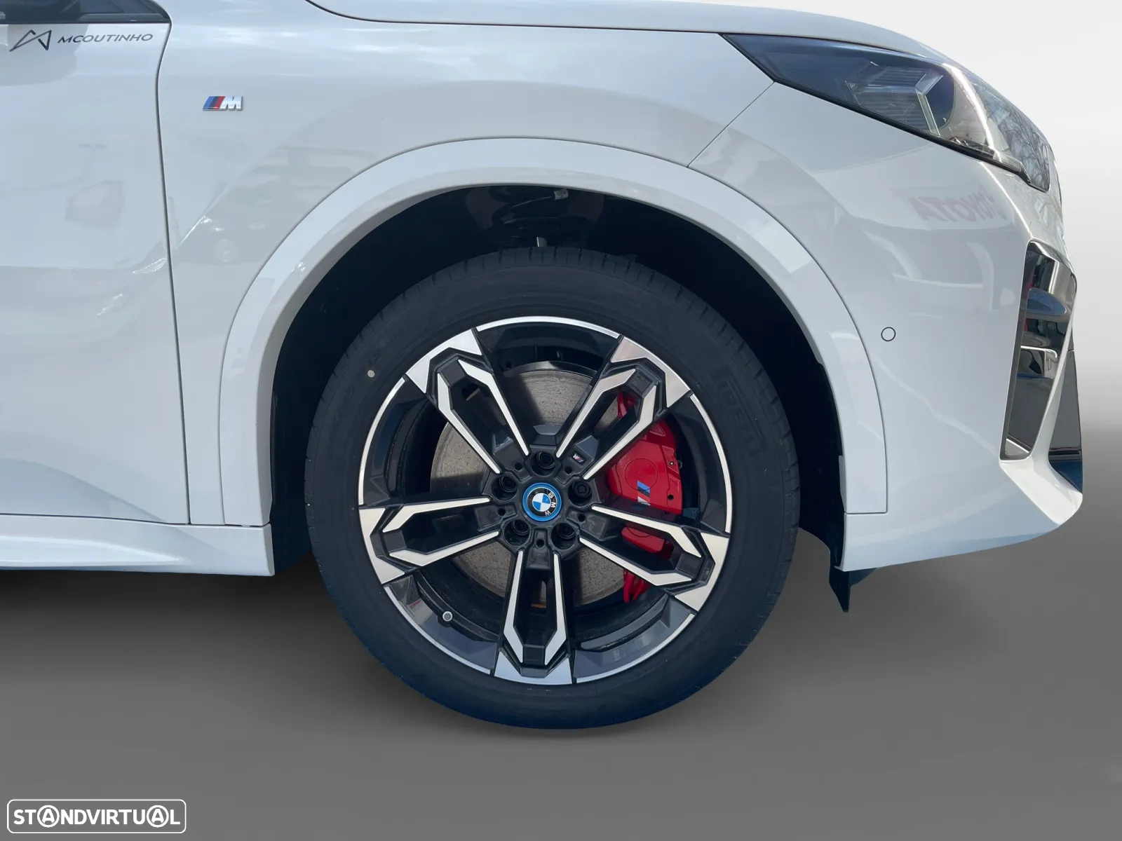 BMW iX2 xDrive30 Pack Desportivo M - 15