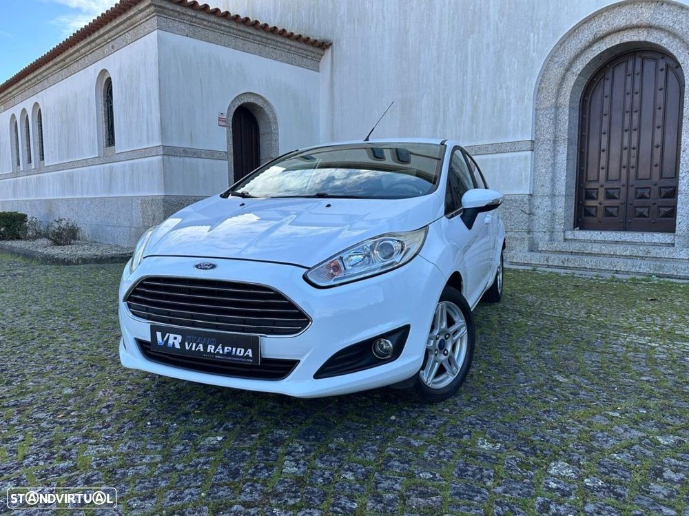 Ford Fiesta 1.0 T EcoBoost Titanium - 29