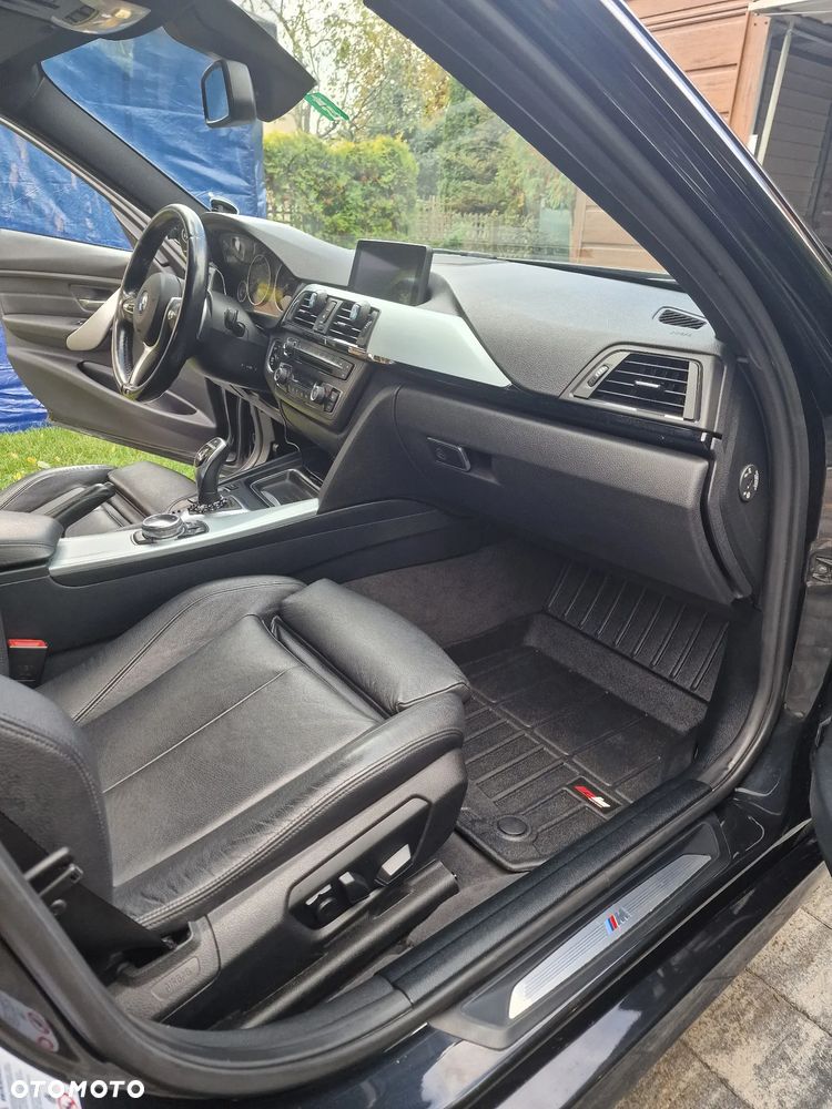 BMW Seria 3 335d xDrive M Sport Shadow sport - 11