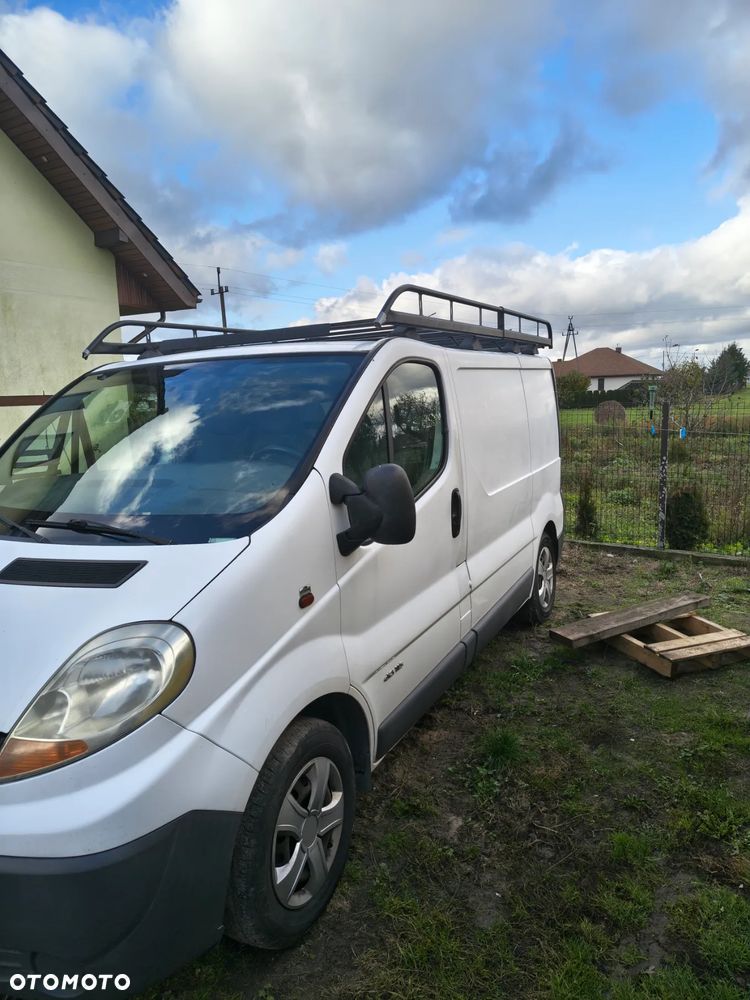 Renault Trafic - 2