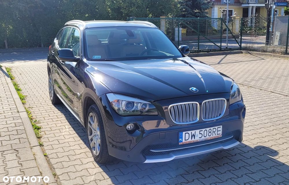 BMW X1 sDrive18d xLine - 1