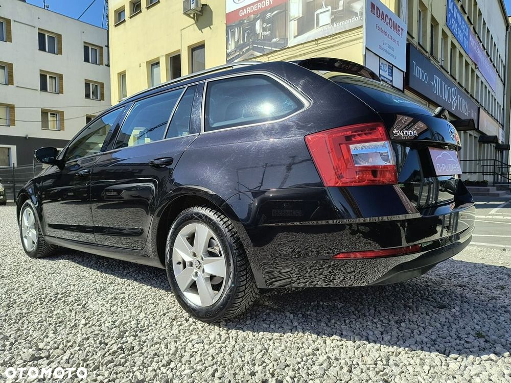 Skoda Octavia - 25