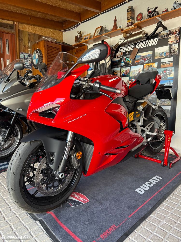 Ducati Panigale V2 - 1