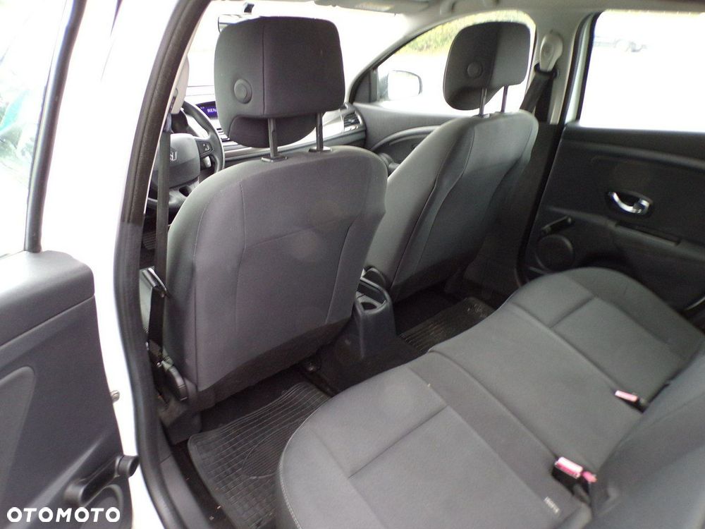 Renault Megane - 23