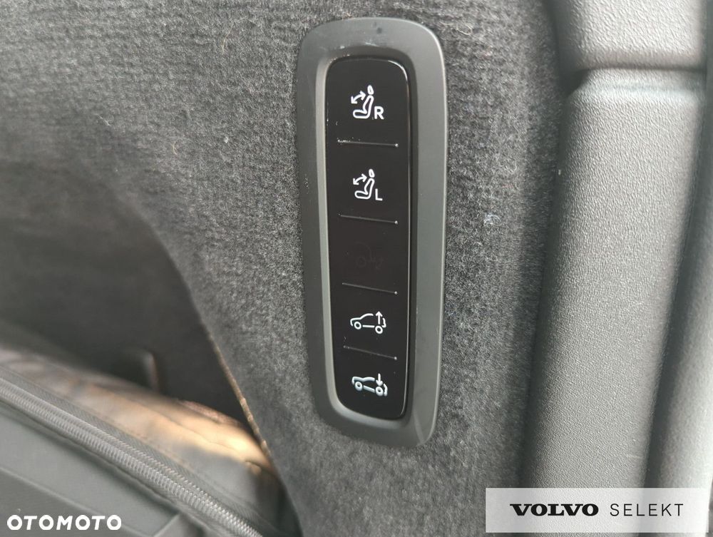 Volvo EX90 - 21