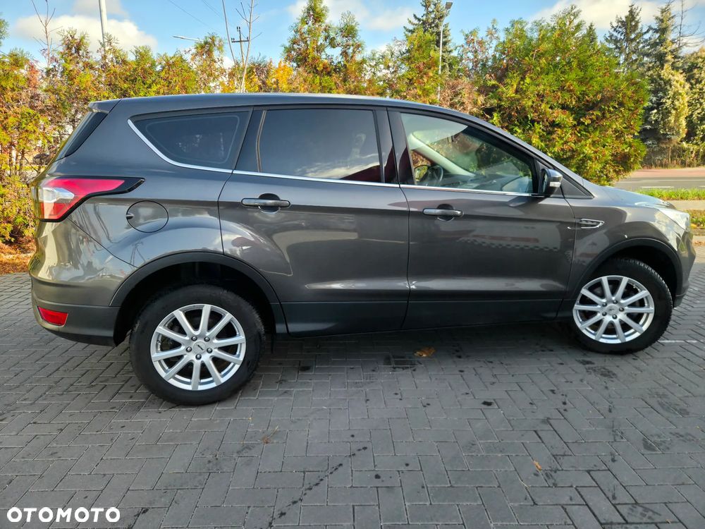 Ford Kuga 1.5 EcoBoost 2x4 Cool & Connect - 13