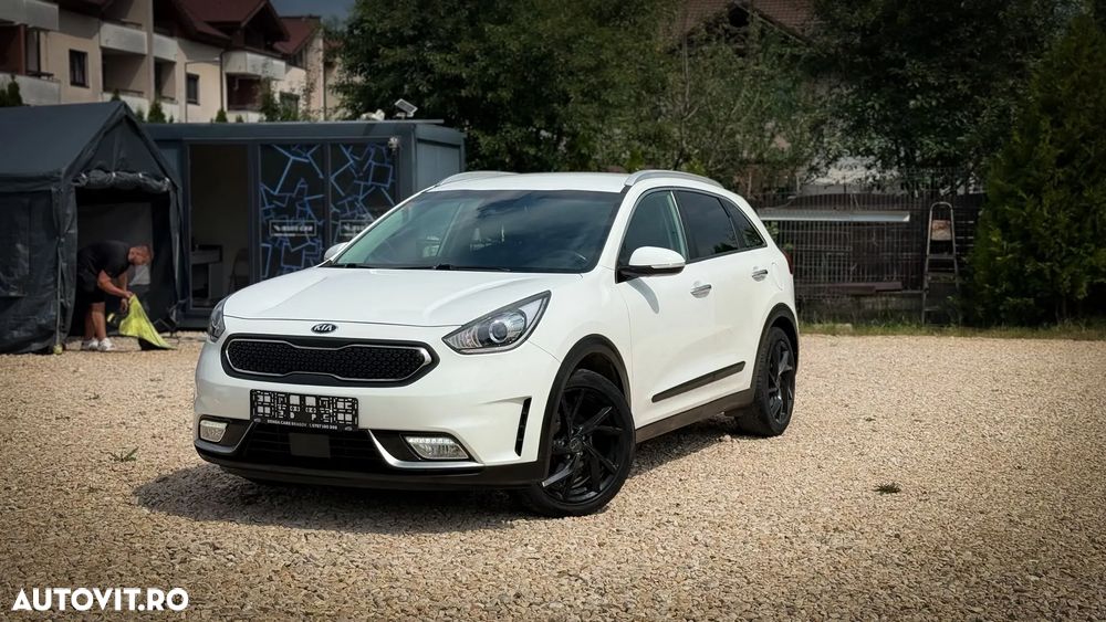 Kia Niro 1.6 GDI 2WD Aut. Vision - 1