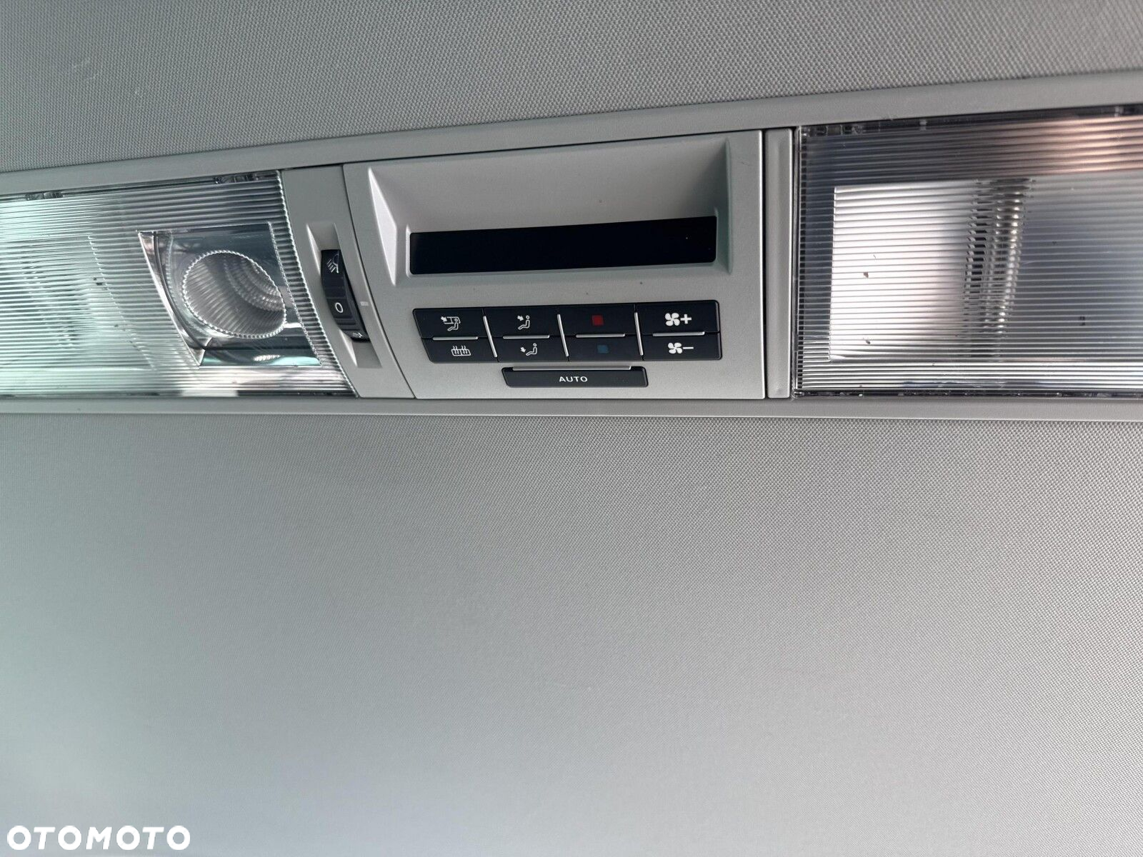 Volkswagen Transporter - 13