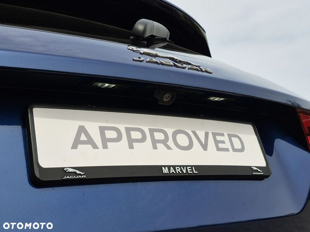 Jaguar E-Pace 2.0 P200 mHEV AWD R-Dynamic S - 16