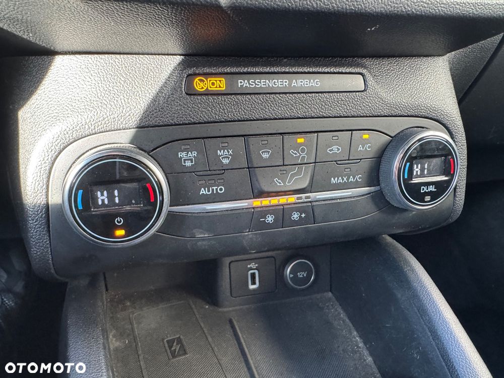 Ford Focus - 16
