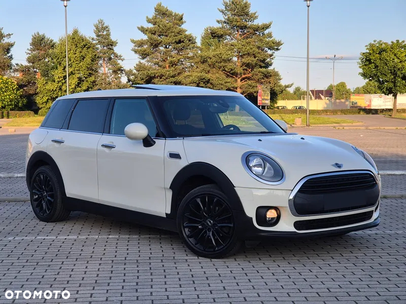 MINI Clubman One D Blackyard - 4