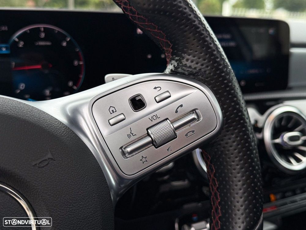 Mercedes-Benz A 180 d AMG Line Aut. - 33