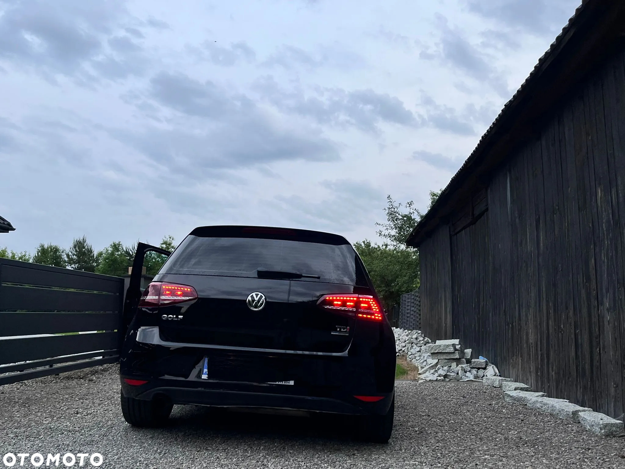 Volkswagen Golf VI 1.6 TDI Highline - 9