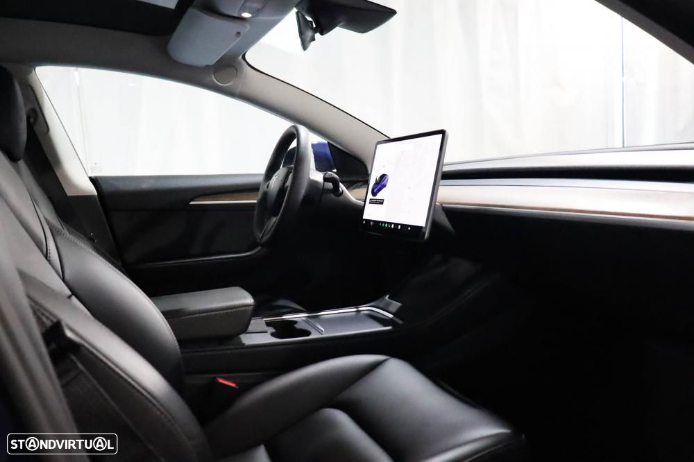 Tesla Model 3 Long Range AWD Dual Motor - 24