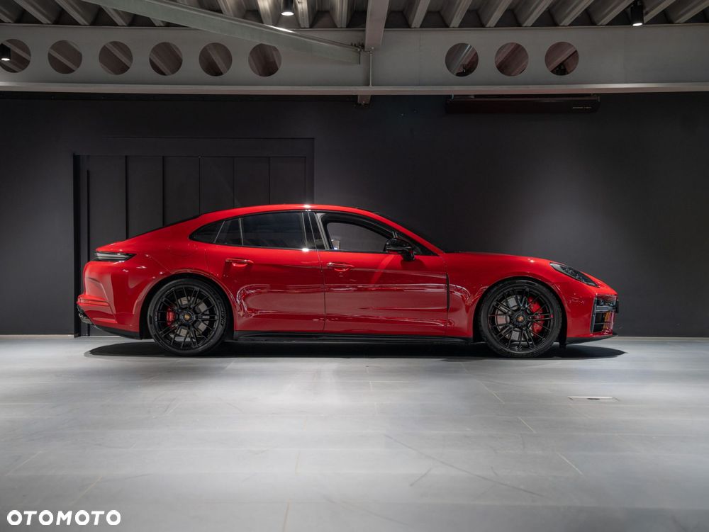 Porsche Panamera GTS - 6