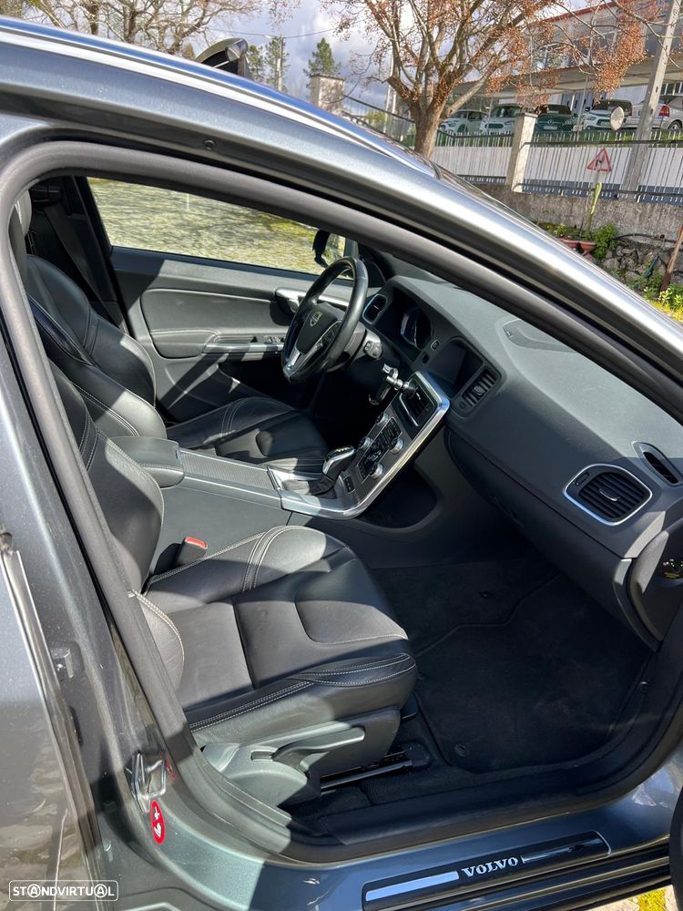 Volvo V60 - 11