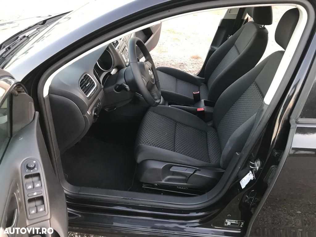 Volkswagen Golf 1.6 TDI BlueMotion Technology DPF Comfortline - 10
