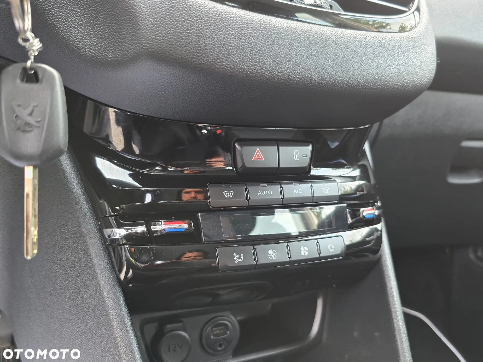 Peugeot 208 PureTech 82 Urban Move - 22