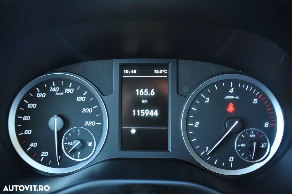 Mercedes-Benz Vito 114 Doka Extra-Lung 6 Locuri - 27