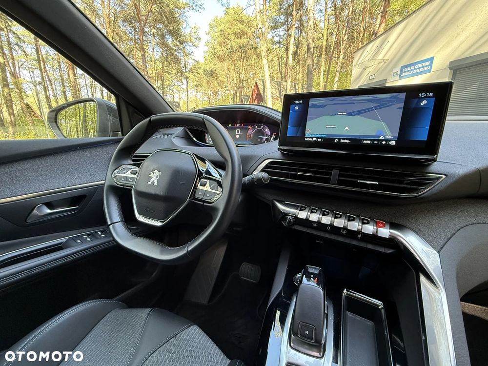 Peugeot 3008 1.5 BlueHDi Allure Pack S&S EAT8 - 32
