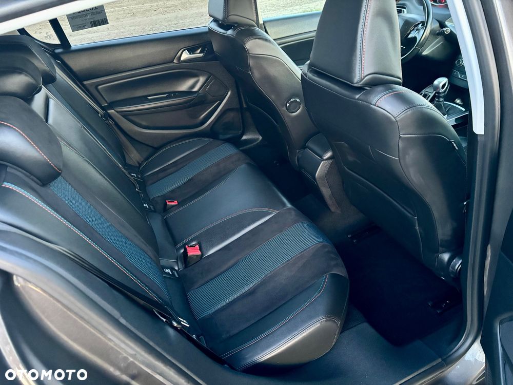 Peugeot 308 1.2 PureTech Allure S&S - 5