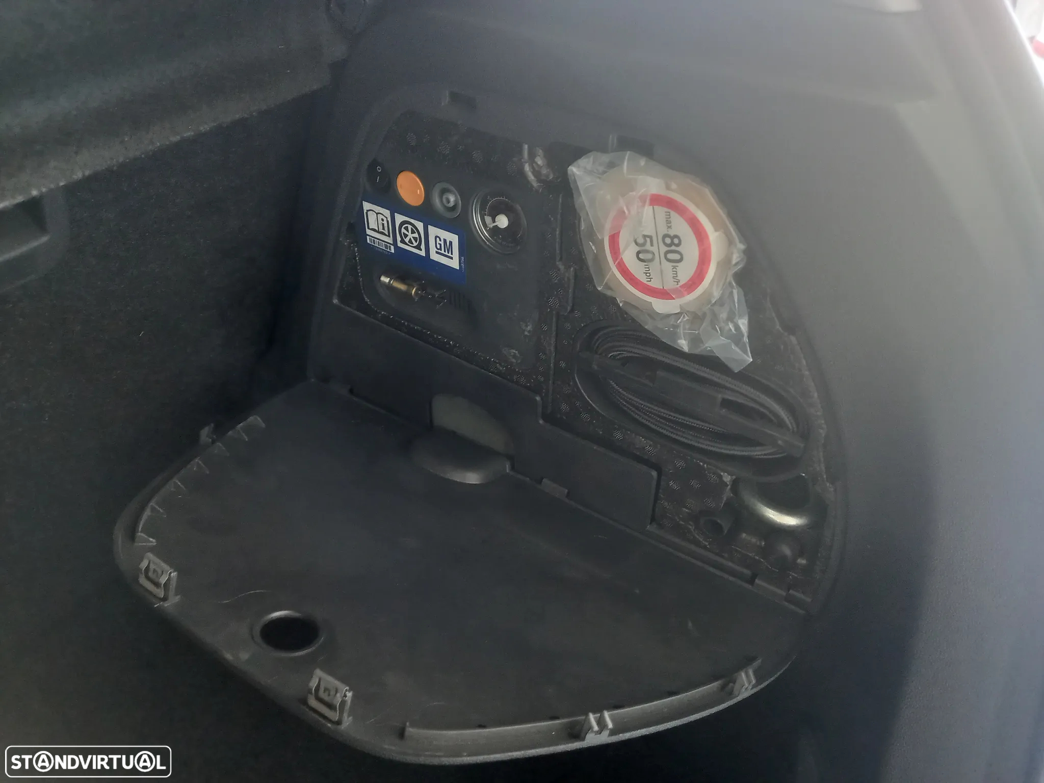 Opel Corsa 1.2 Enjoy FlexFuel - 20