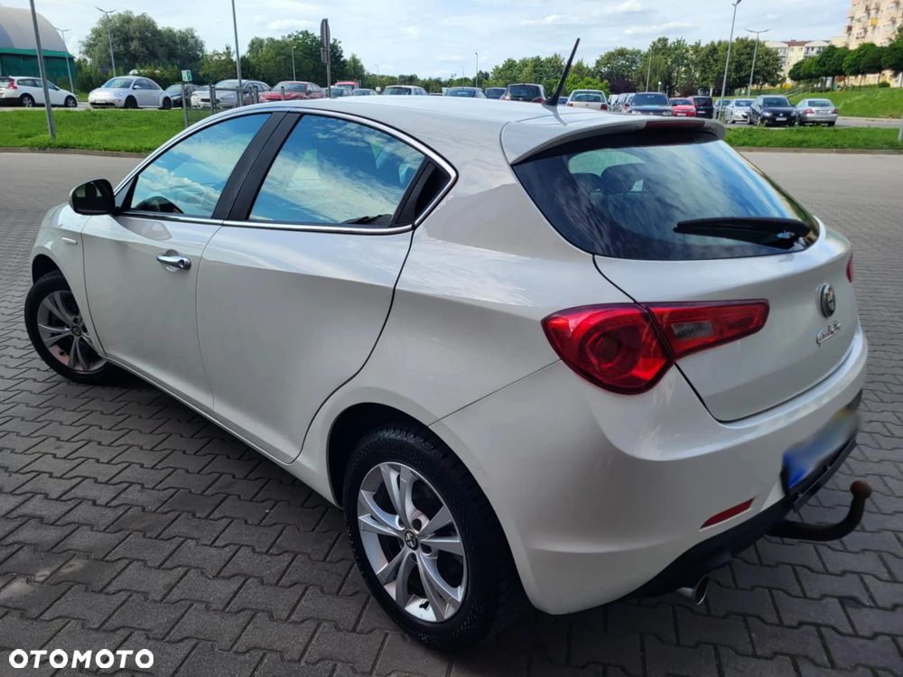 Alfa Romeo Giulietta 2.0 JTDM Distinctive TCT - 16