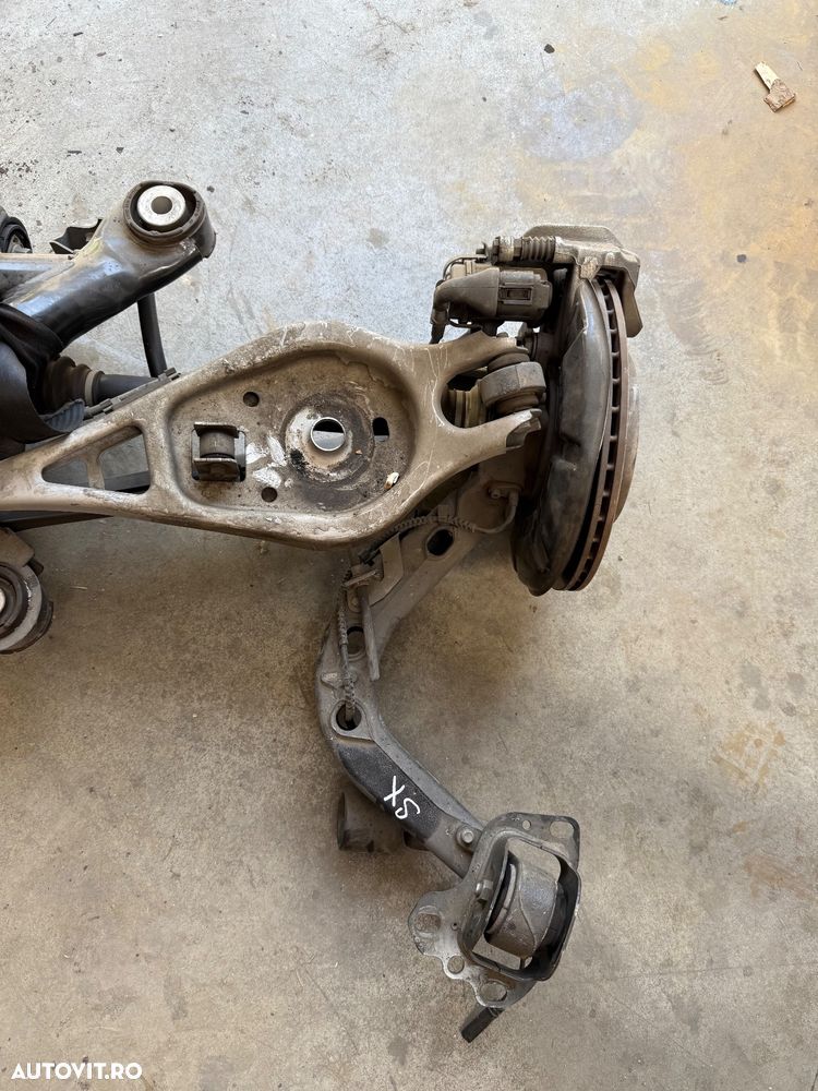 Punte spate BMW Z4 E89 fara rugina cu 30.000 km - 2