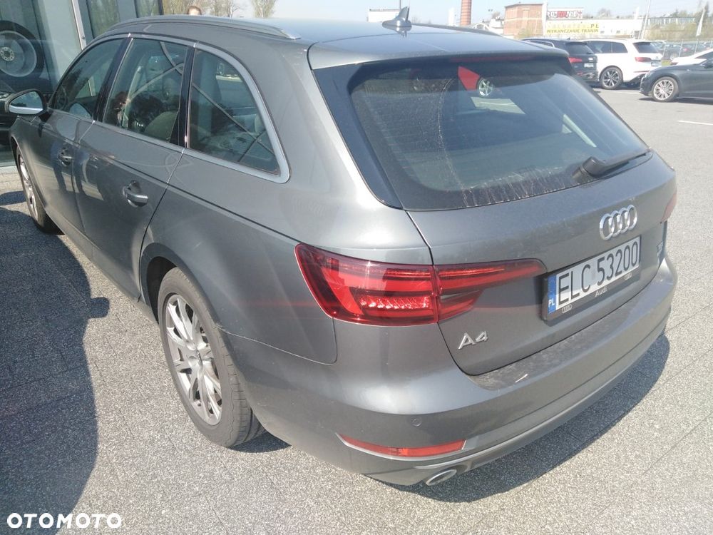 Audi A4 Avant 2.0 TDI ultra S tronic sport - 15