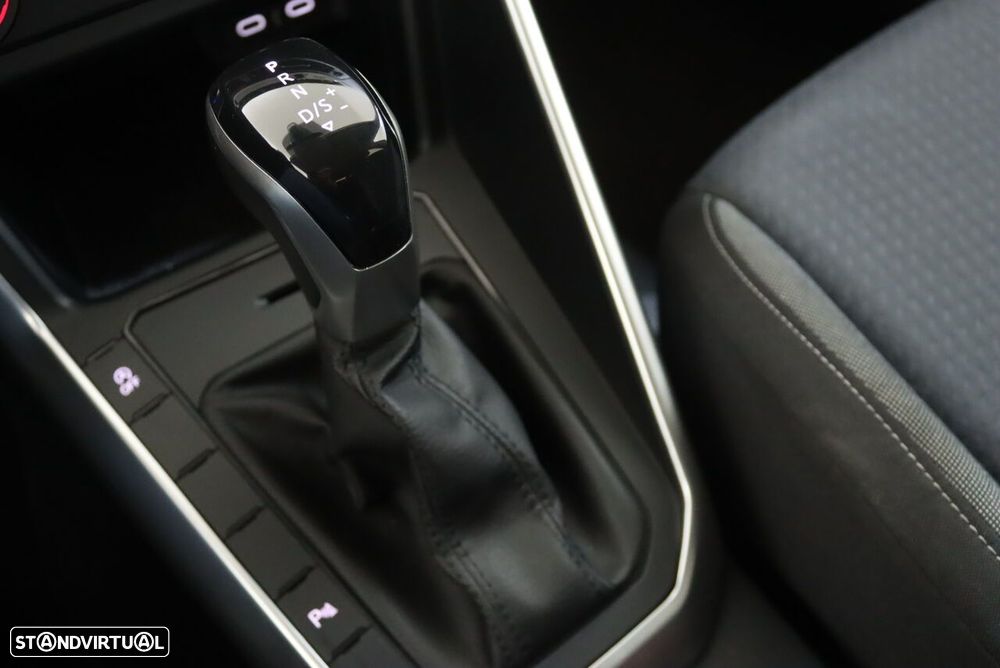 VW Polo 1.0 TSI Life DSG - 23