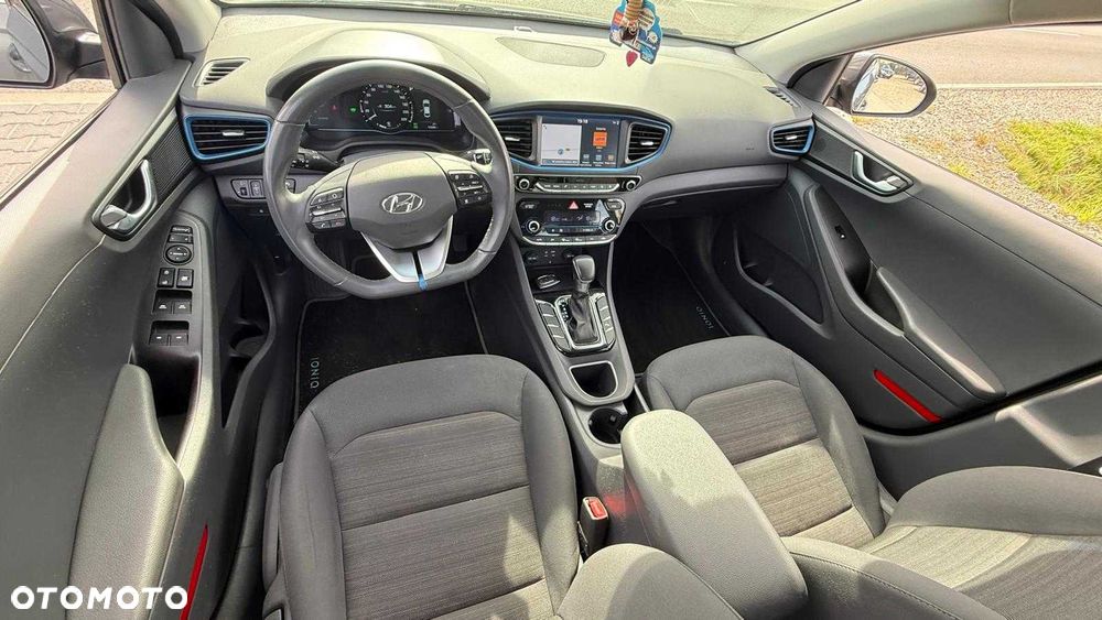 Hyundai IONIQ - 5