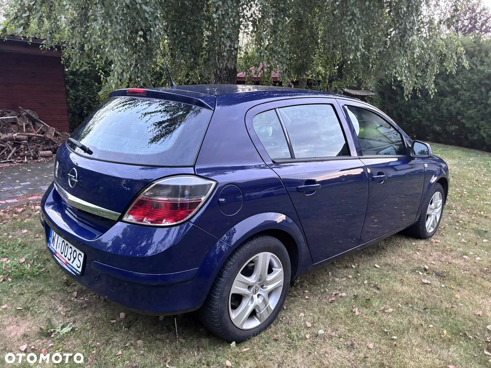 Opel Astra III 1.6 - 18