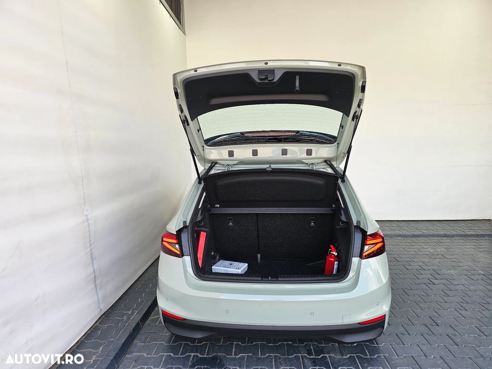 Skoda Fabia 1.0 TSI 95 CP Selection - 28