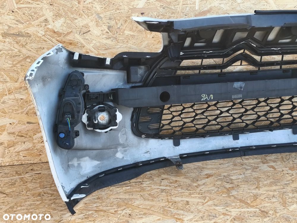 Citroen DS3 10-16r zderzak przód przedni LED - 6