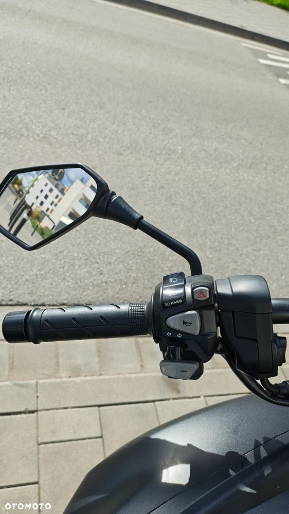 Honda CTX - 9