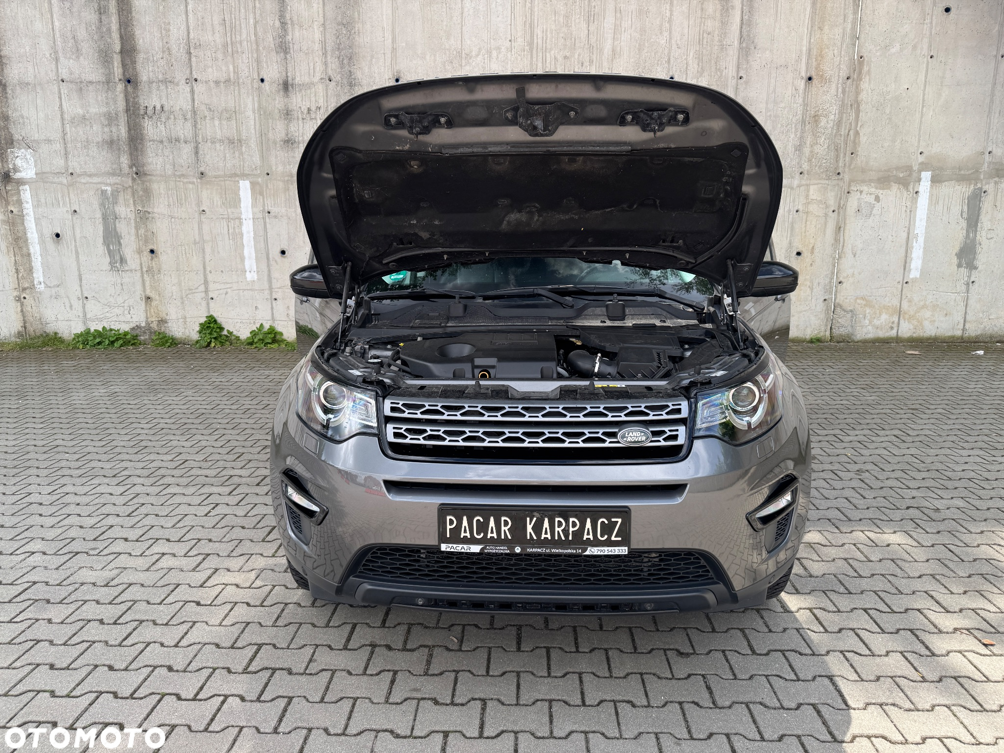 Land Rover Discovery Sport 2.0 TD4 HSE Luxury - 23