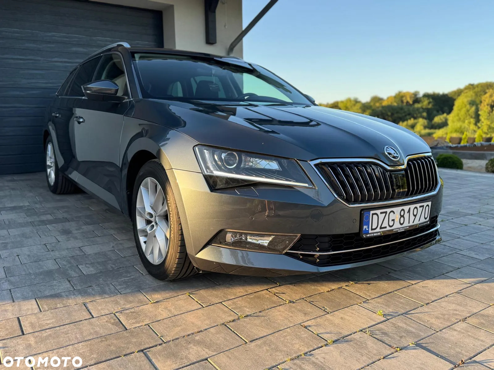 Skoda Superb 2.0 TDI Style - 2