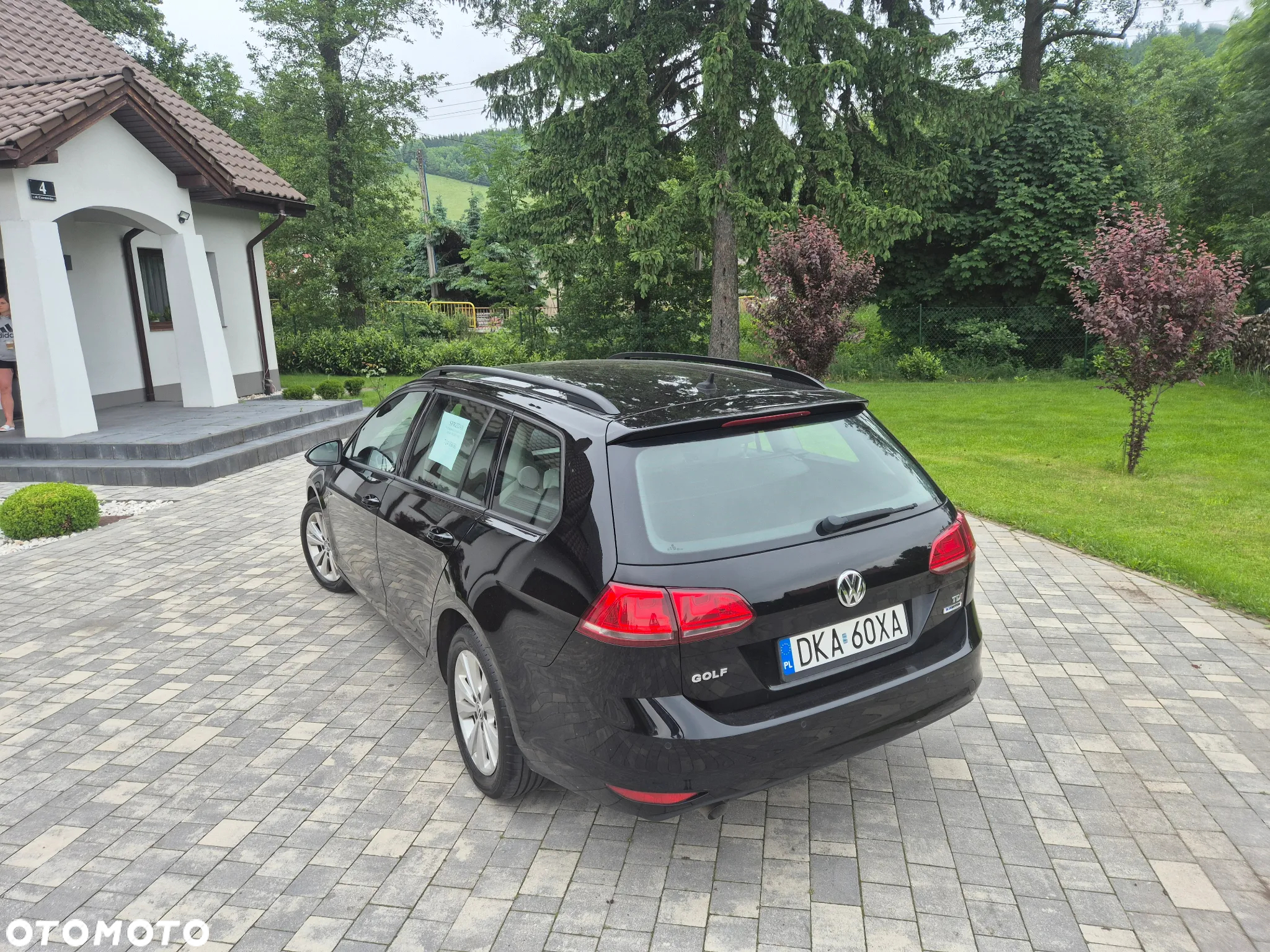 Volkswagen Golf VI 1.6 TDI BlueMot Trendline - 8