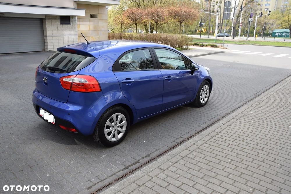 Kia Rio 1.2 XL - 6