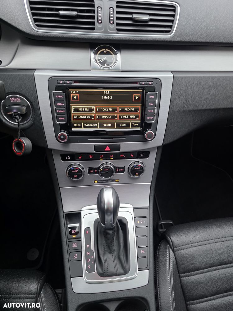 Volkswagen Passat CC - 21