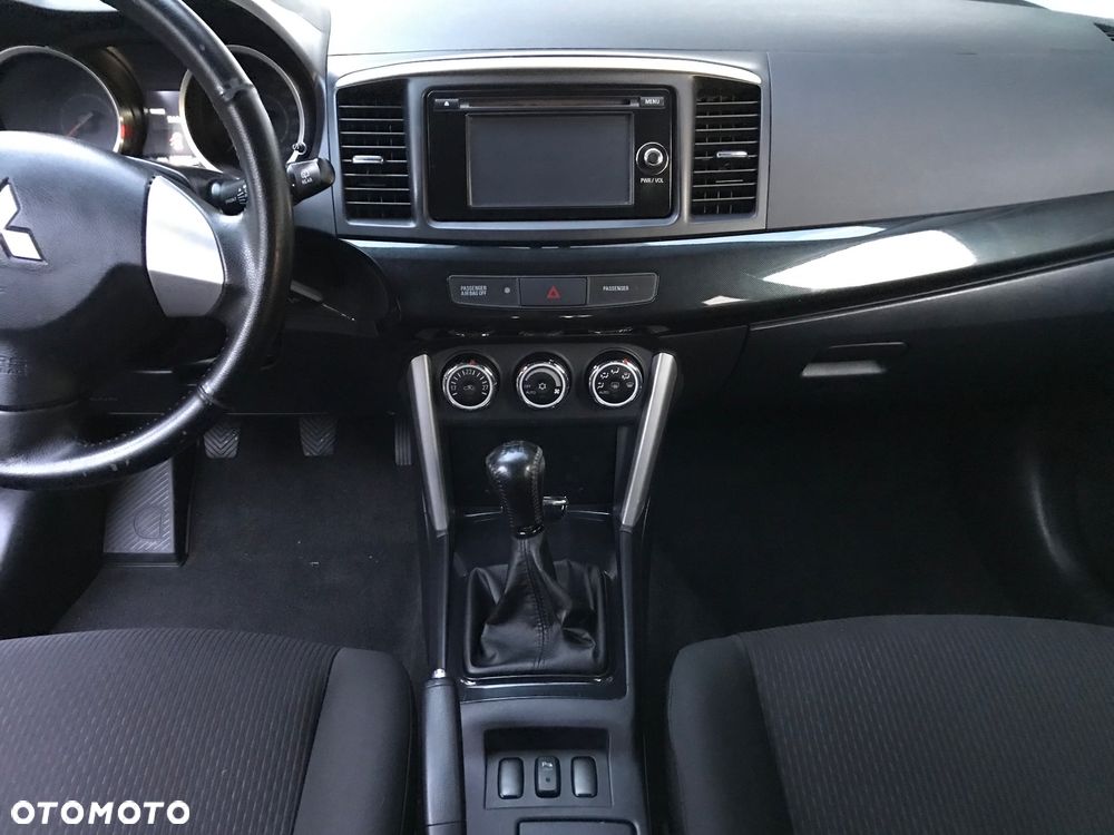Mitsubishi Lancer Sportback 1.6 ClearTec - 5