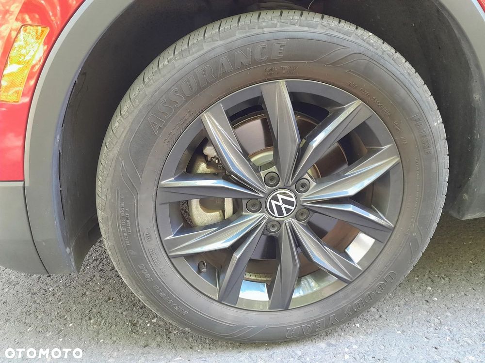 Volkswagen Tiguan 2.0 TSI 4Motion DSG OPF Highline - 17