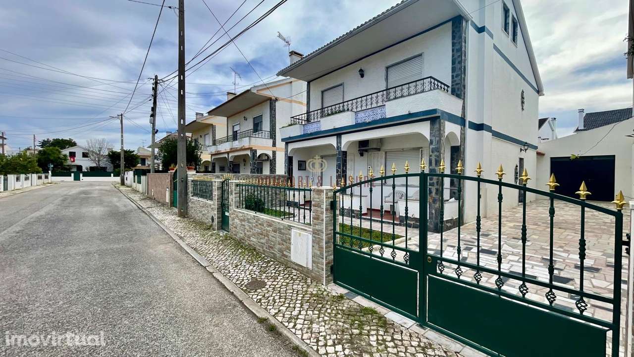 Moradia com 3 quartos, 2 wc e garagem em Alenquer - Grande imagem: 4/60