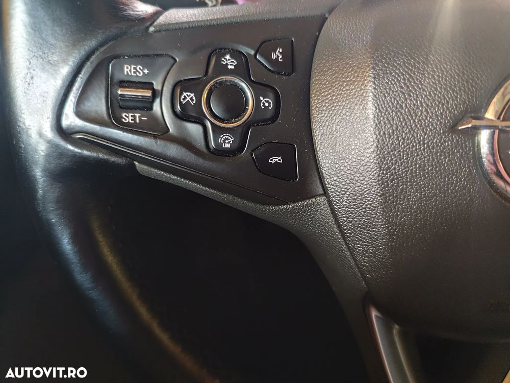 Opel Astra Sports Tourer 1.6 CDTI ECOTEC Start/Stop Active - 11