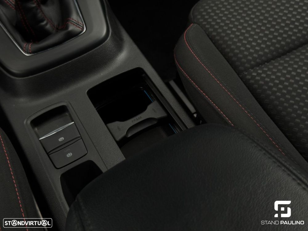 Ford Focus SW 1.0 EcoBoost MHEV ST-Line - 36