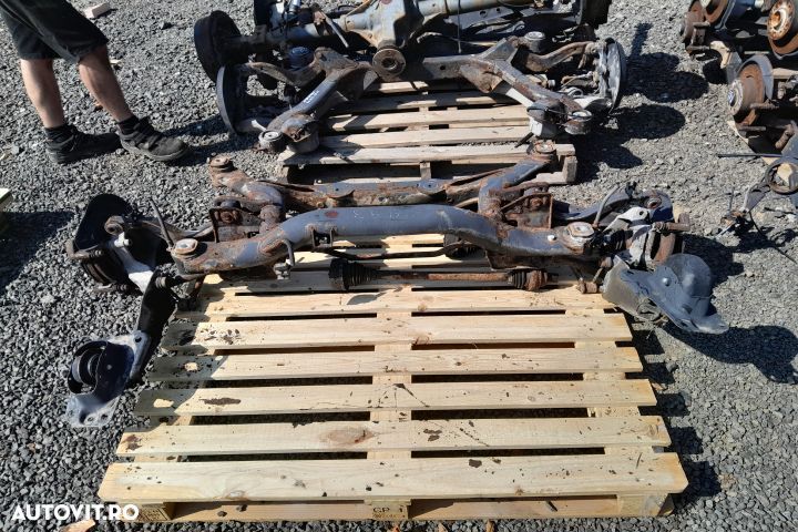 Punte spate 4X4 Volkswagen VW Golf 5 [2003 - 2009] Hatchback 5-usi 1. - 4