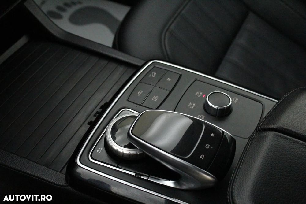 Mercedes-Benz GLE - 19