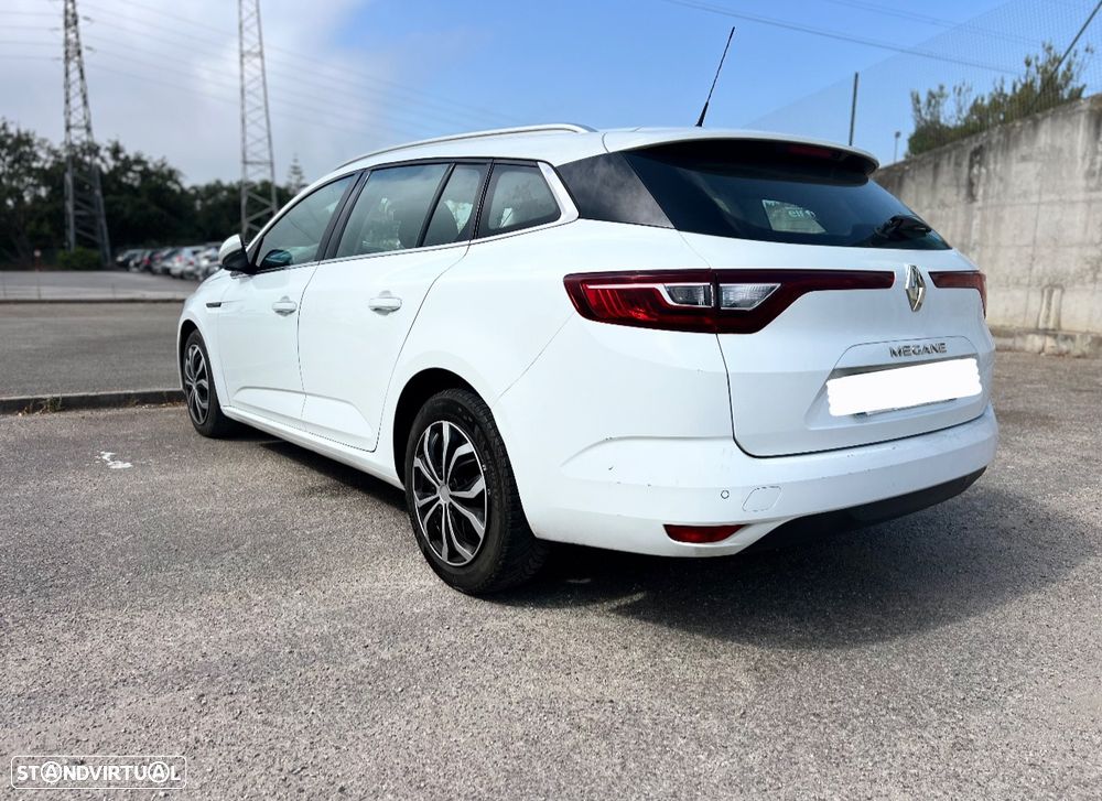 Renault Mégane Sport Tourer 1.5 Blue dCi Zen - 8